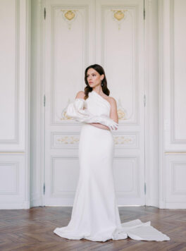 femme en robe de mariée femme en robe de mariée